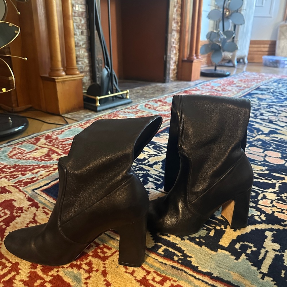 Stuart Weitzman Black Knee-High Women's Boots - Picture 2 of 5
